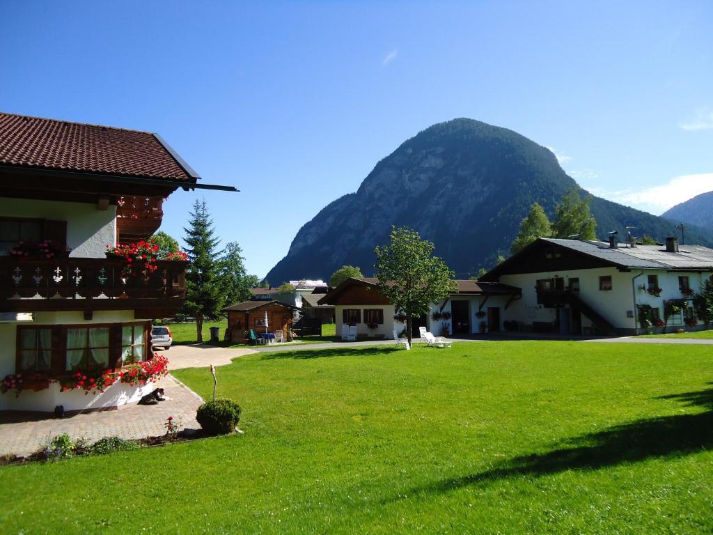Landhaus Manuela&Haus Michael Leutasch Exterior foto